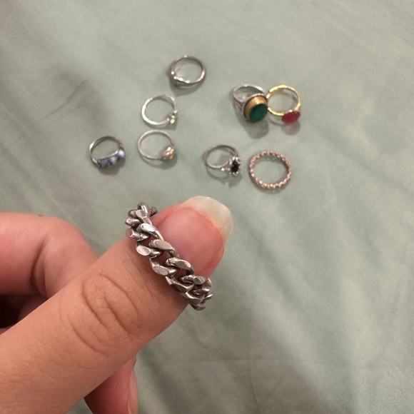 Various Rings - Picture 4 of 11